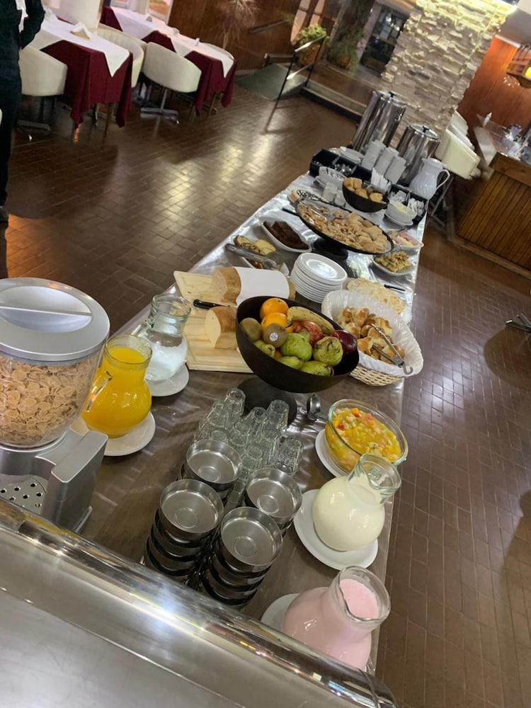 Hotel Tehuelche Esquel Luaran gambar