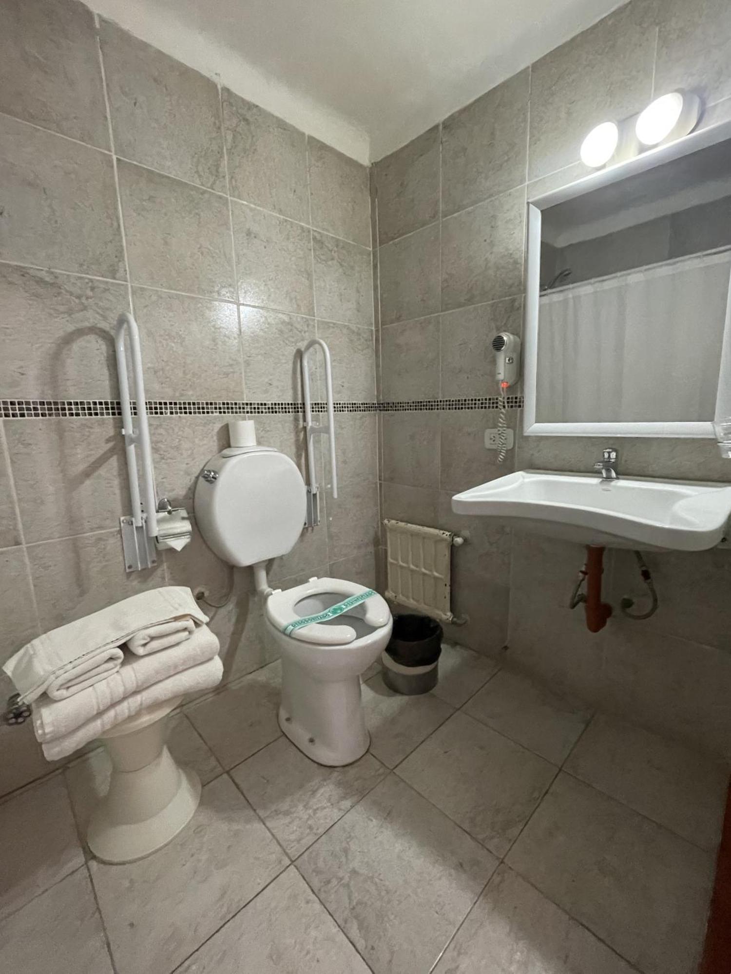 Hotel Tehuelche Esquel Bilik gambar